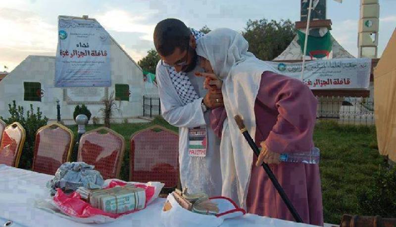 عجوز جزائرية تتبرع بكل مدخراتها لأهل غزة