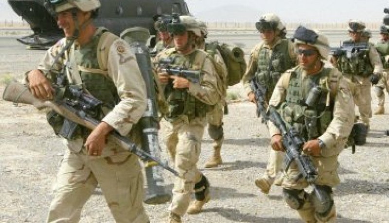 مقتل جندي إيطالي وإصابة ثلاثة آخرين في انفجار غربي أفغانستان