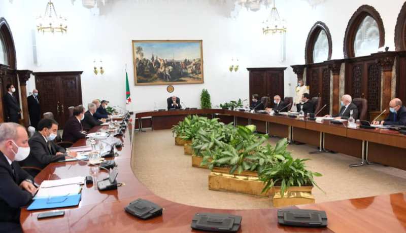 الرئيس تبون يأمر بإستغلال أنجع لمشتقات النفط والغاز