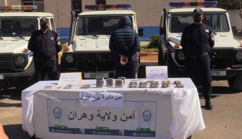 توقيف مسبوق حوّل مسكنه الفوضوي لترويج الكيف بوهران