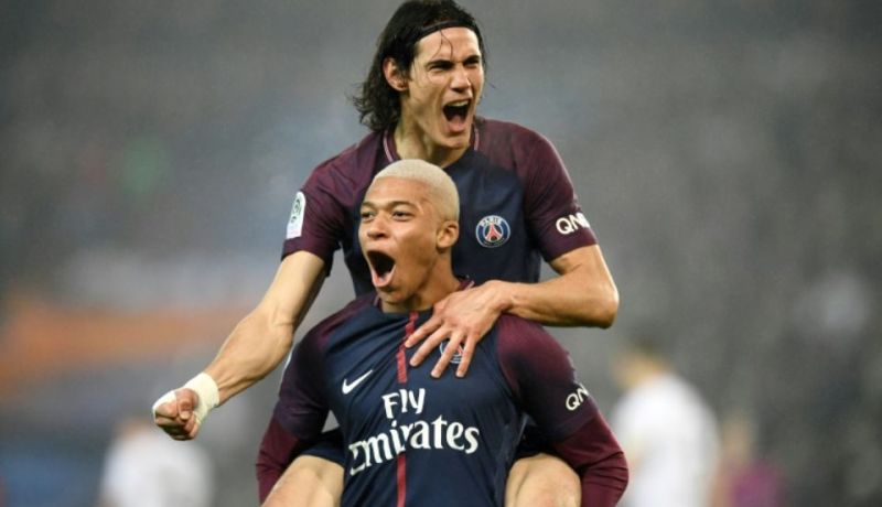 بالفيديو.. هدف “كافاني” على طريقة “ماجر” يصنع الحدث