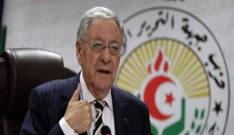 ولد عباس: “تعيين بن عقون خطأ تقني والمتسبب سيحاسب”