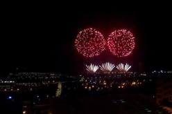 ألعاب نارية تكاد تقطع الأنفاس في تظاهرة قسنطينة