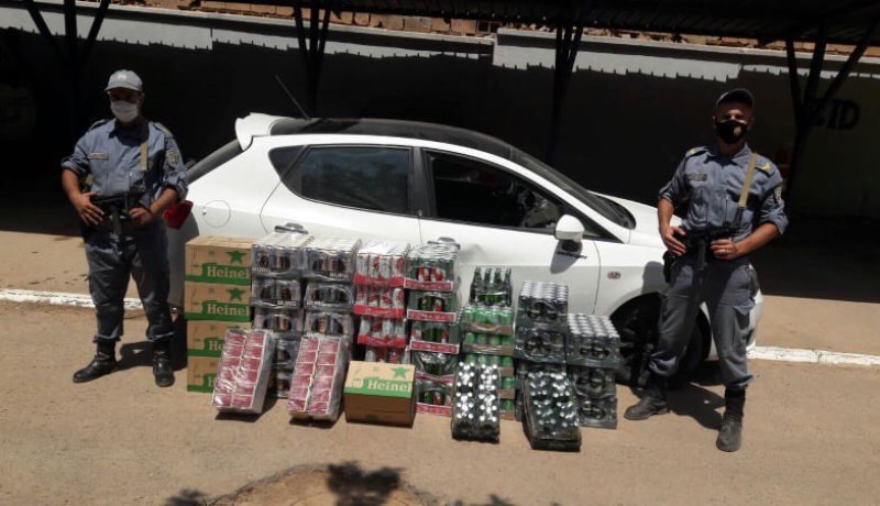 جمارك أرزيو تحجز 850 وحدة من المشروبات الكحولية