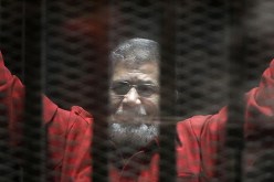 تأجيل محاكمة مرسي و 10 آخرين في التخابر مع قطر إلى يوم غد