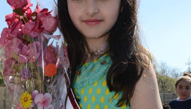 صور لملكة جمال الفتيات في الأربعاء ناثي راثن بولاية تيزي وزو