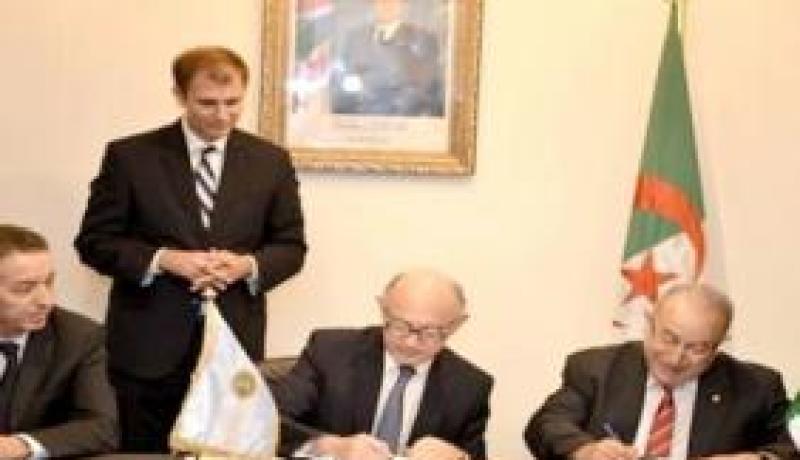 الجزائر توقع اتفاقية ثنائية مع الأرجنتين في إطار انضمامها إلى منظمة التجارة العالمية