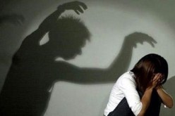 أم تجبر ابنتها القاصرعلى الدعارة لتوفير مصاريف الحج