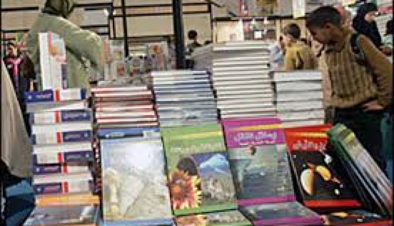تومي تجدد تأكيدها على أن مشروع قانون الكتاب سيعمل على حل معضلة التوزيع التجاري