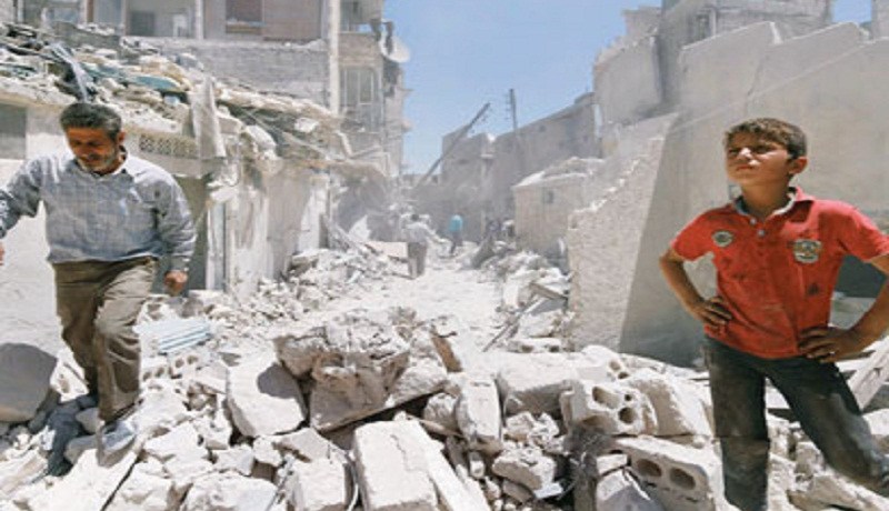 مقتل 10 مدنيين في غارة للنظام السوري على مسجد في حلب