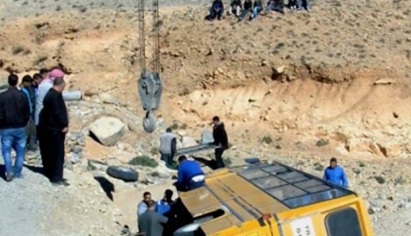 10جرحى في انقلاب حافلة للنقل المدرسي بتيسمسيلت