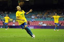 البرازيل تدك شباك الكاميرون بخماسية في أولمبياد لندن