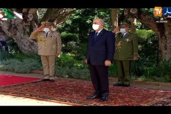 رئيس الجمهورية يشرف على تقليد الرتب وإسداء الأوسمة للضباط السامين في الجيش