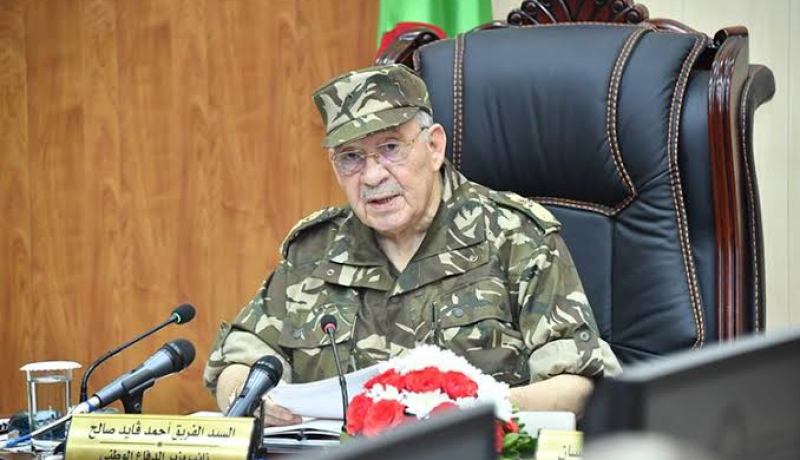 قايد صالح: “خدام الاستعمار لا يعجبهم الالتفاف الوطني الصادق للشعب حول الجيش”