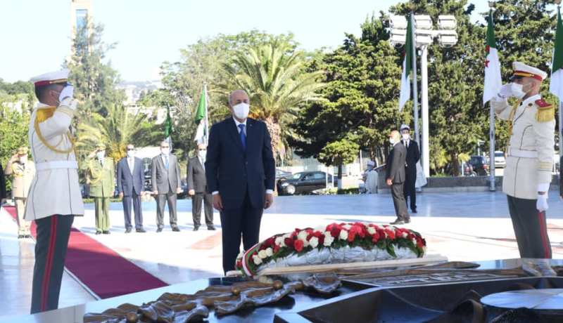 رئيس الجمهورية يتلقى برقيات تهنئة من رؤساء وملوك الدول