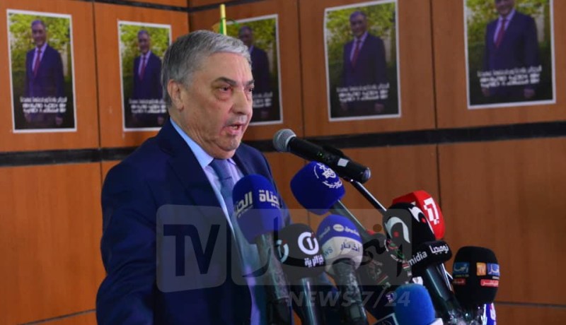 بن فليس يروي قصة اغتيال والده وأخيه الأكبر