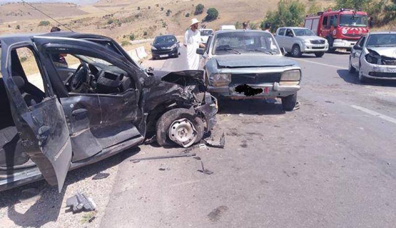 سوق أهراس: 5 ضحايا في اصطدام تسلسلي لـ 4 سيارات