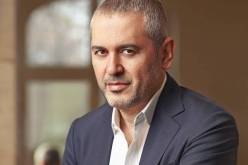 إيلي صعب: منزلي تحطم  بعد انفجار بيروت وصدمني مشهد ابني مغطى بالدماء