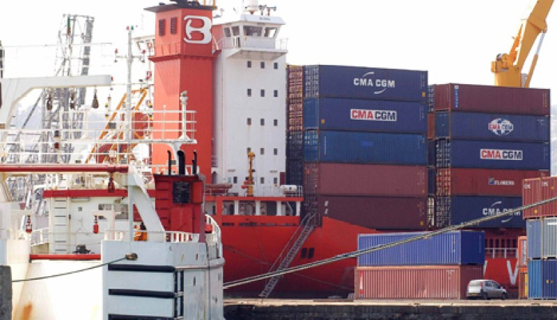 سوء الأحوال الجوية تحدث حالة الطوارئ في الموانئ الوطنية