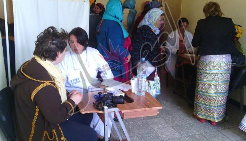 بالصور يوم دراسي تحسيسي حول سرطان الثدي وعنق الرحم ببلدية بوزقان بتيزي وزو