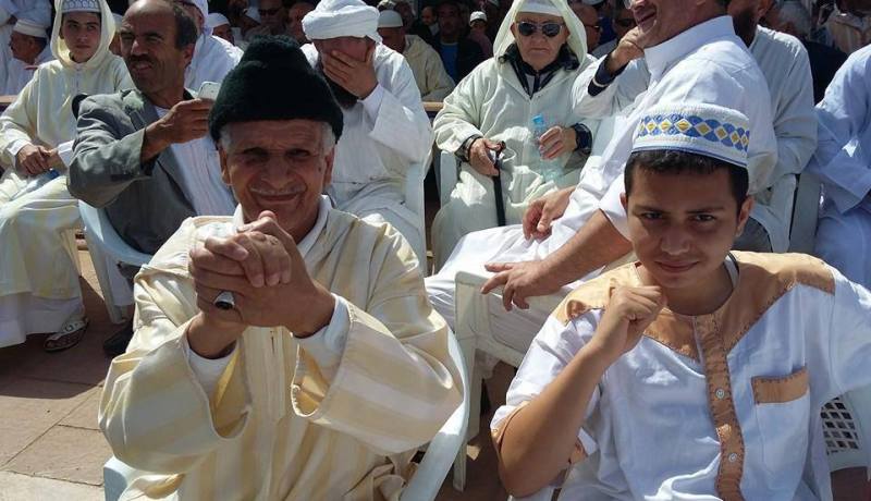 بالصور والفيديو أول صلاة جمعة في  المسجد الكبير ابن باديس بوهران