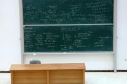 طلبة معهد البحوث والدراسات العربية يستأنفون الاحتجاج أمام السفارة بالقاهرة شهر أوت