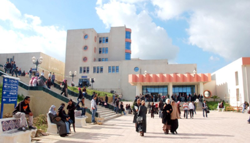 مكتبـــات جـــامعـــية بـــدون كتـــب وأحيـــاء تعـــاني اللاأمـــن وســـوء الإطعـــام