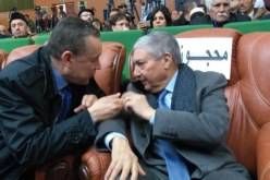 بخليلي يعلن دعم بن فليس.. وتوقيف رافضين للإنتخابات خلال تجمع شعبي في تيارت