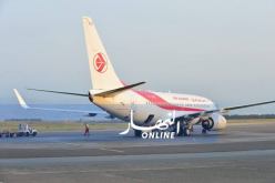 طائرة للجوية الجزائرية تعود أدراجها بعد اصطدام محركها بسرب طيور