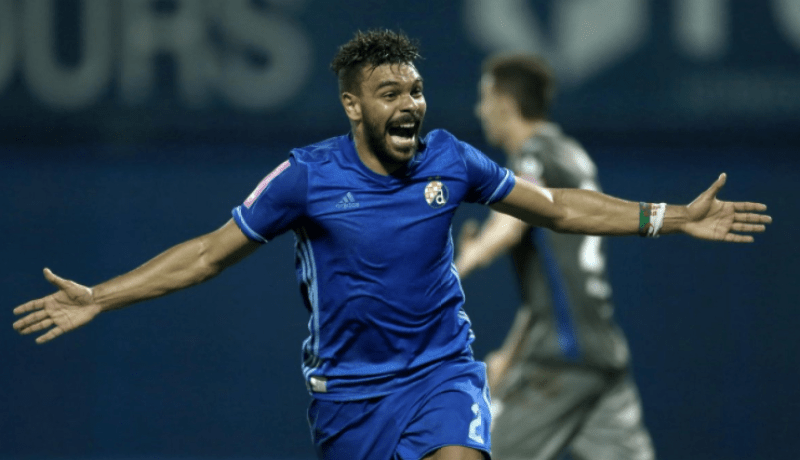 بالفيديو.. سوداني يُسجل هدفا عالميا بضربة مقصية