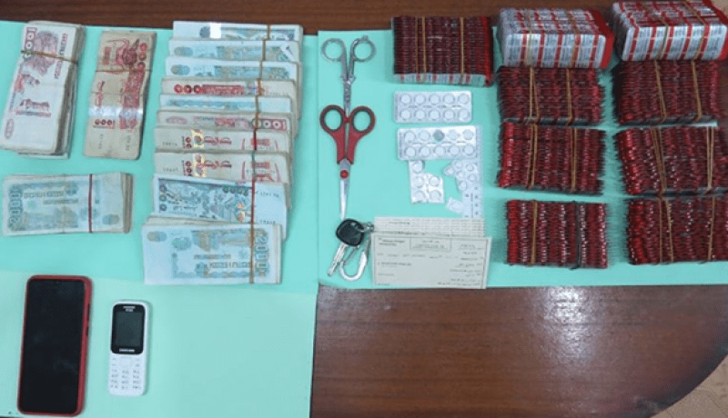 العاصمة.. توقيف شخصين وحجز 3558 قرص مهلوس ببوروبة