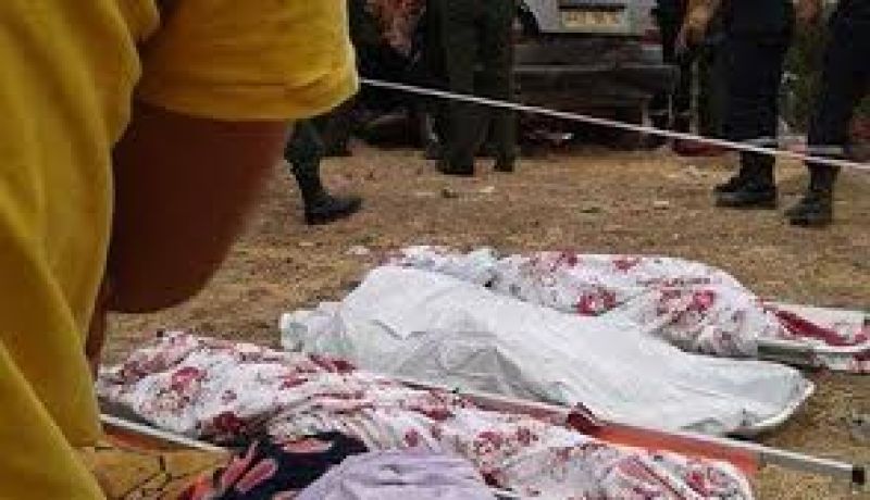 بالصور وفاة 4 أفراد من عائلة واحدة في حادث مرور ببرج بوعريريج