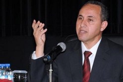 ترجمة ديوان شعر طاسيليا لوزيرالثقافة عزّ الّدين ميهوبي إلى الأمازيغية