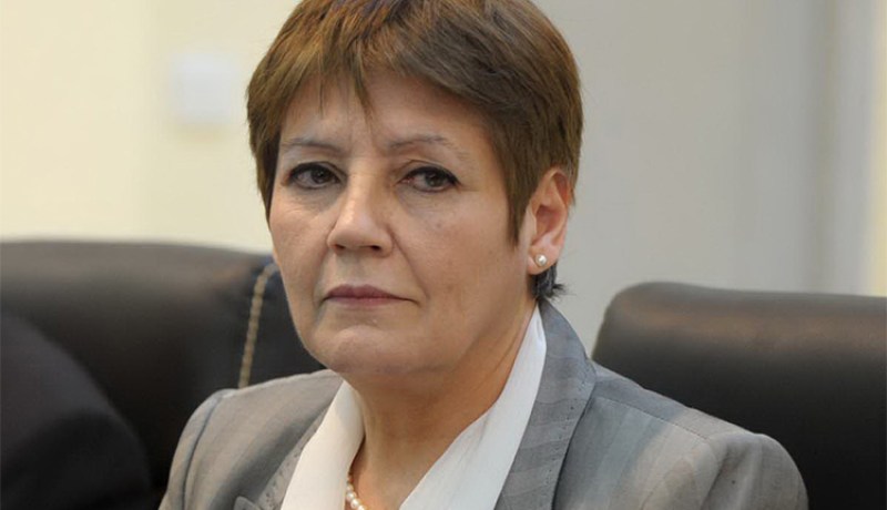 بن غبريت تلتقي الشركاء الإجتماعيين لدراسة ملف التقاعد المسبق لموظفي القطاع