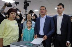 بالصور.. 11 مرشحا يتنافسون على رئاسة قرغيزستان  