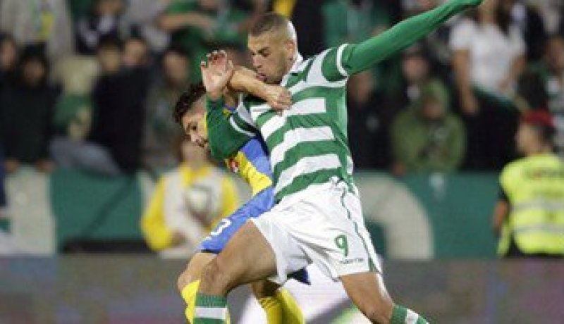 بنفيكا يشكو الجزائرى إسلام سليمانى للاتحاد البرتغالى