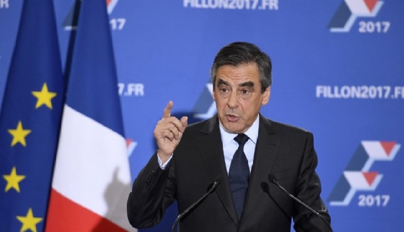 بالصور .. اليمين الفرنسي يقدم فرانسوا فيون للانتخابات الرئاسية العام المقبل