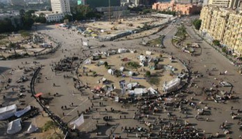الجبهة السلفية تدعو للاحتشاد غدا بالتحرير لإلغاء الدستورى المكمل