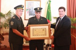 وزير الفلاحة يكرم ويرقي عون غابات إلى رتبة مفتش بعد إنقاذه فتاتين من حريق