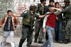 قوات الاحتلال تعتقل 4 فلسطينيين بالضفة الغربية