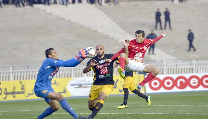 الصفراء والشباب يقتسمان الغـلة  والبليـدة تنتفض أمام الساورة