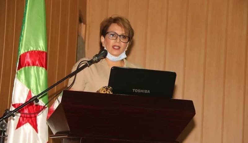 بن دودة تزور الموقع الأثري لبطيوة والمقر الجديد لمديرية الثقافة بوهران