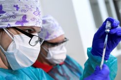 إيطالية تتلقى عن طريق الخطأ 6 جرعات من لقاح كورونا