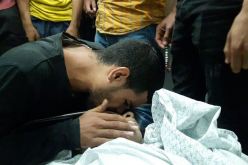 شهيد فلسطيني في جمعة “عائدون رغم أنفك يا ترمب”