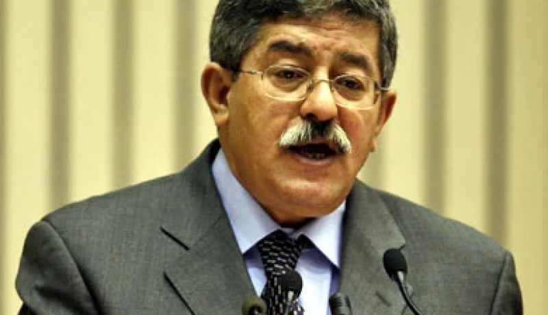 أويحيى: تكليفي بنظيم المشاورات حول تعديل الدستور “لاعلاقة له” بالوضع الصحي السابق لرئيس الجمهورية