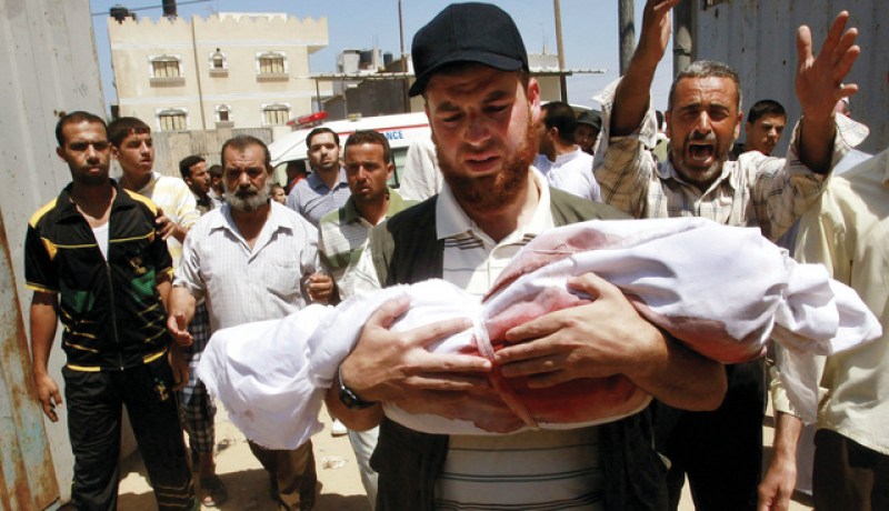 مقتل طفل فلسطيني في غارة إسرائيلية على خان يونس