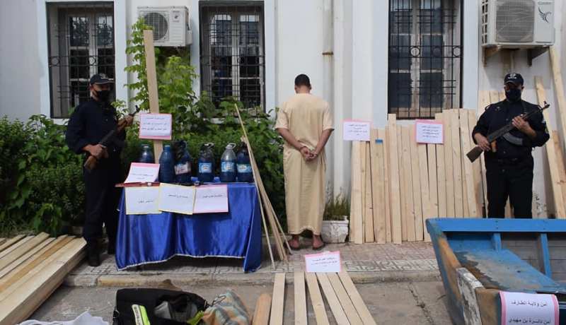 الطارف.. توقيف شخص وتفكيك ورشة سرية لصناعة القوارب الخشبية