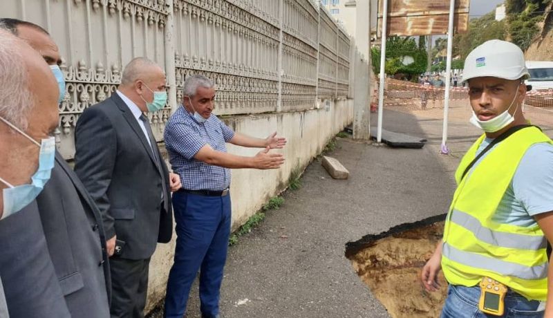 والي العاصمة يعاين حجم خسائر الأمطار ويأمر بإطلاق أشغال الإصلاح