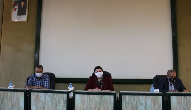 وزيرة التكوين تشرف على تنصيب رئيس للديوان وعدة إطارات بالقطاع