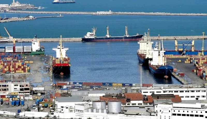 بدوي يأمر بالإفراج “الفوري” عن كل العتاد المتنقل المحجوز في الموانئ